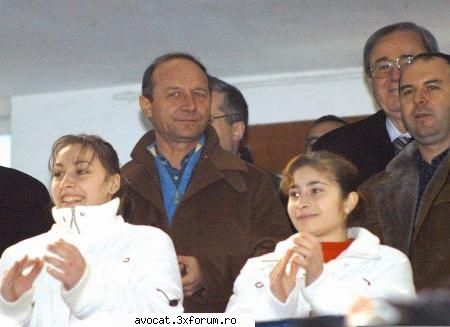 Carmaci in vrie!!! - Ma voi chiar sunteti rechini de mare nu ???Voi - Off Topic
